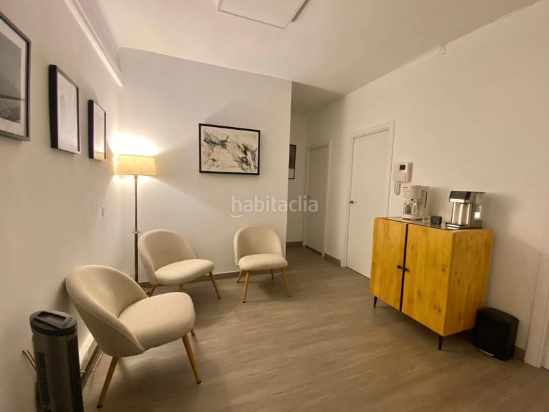 Foto 3f5375fb-a889-4796-9149-265240f043cf. Location bureau dans pau alsina 64 dans El Camp d´en Grassot i Gràcia Nova Barcelona