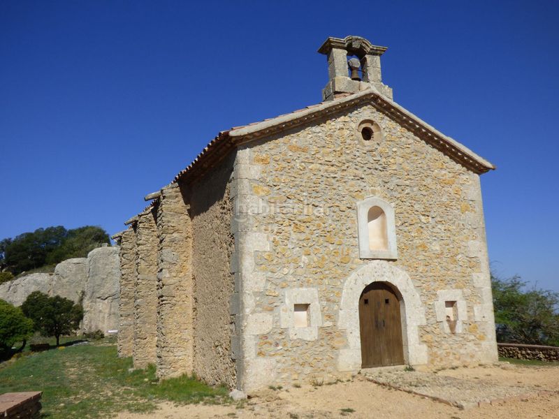Foto d689d55f-e480-4bed-86bf-09d16d39ca64. Masia a carrer plaça 48 a Cornudella de Montsant
