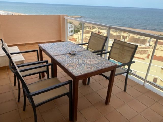 Foto 30a8d20e-9b1b-4ca6-a8ec-fc26ad4e2914. Alquiler ático en avenida de la mota 39 ático a 40 m de la playa con espectaculares vistas al mediterráneo en Xeraco