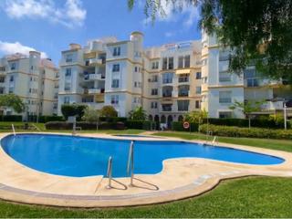 Rent Apartment in Ronda del golf oeste  11. Estupendo apartamento junto al mar con vistas al campo de golf