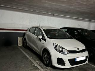 Autoparkplatz in Sant joaquim 96. Plaza de párquing en venta para coche pequeño/mediano en finca j