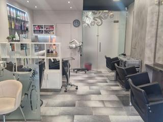 Traspàs Local Comercial a Carrer de l'empordà 6. Traspaso peluqueria