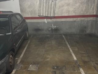 Car parking in Torrent de l’olla 119. Parking en venta