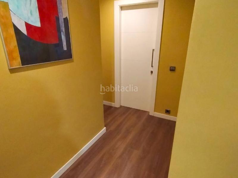 Foto 0bde2943-429f-487f-aa6e-0a0805353de5. Piso en emili grahit 57 amplio y luminoso piso en l'eixample, el centro empresarial y comercial de la ciudad en Girona