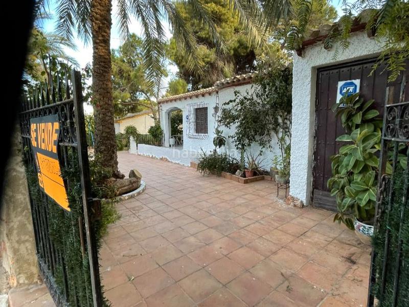 Foto aa040642-2197-4cf8-a635-aa96c6cd607e. Chalet in los pinos 12 in Punta Prima Orihuela