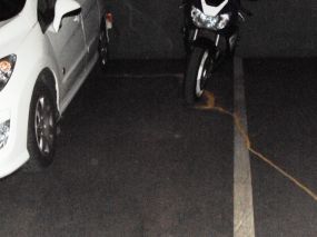 Rent Motorcycle parking in Plaza príncipes de españa 5. Plaza de garaje para moto en plaza príncipes de españa, alcorcón