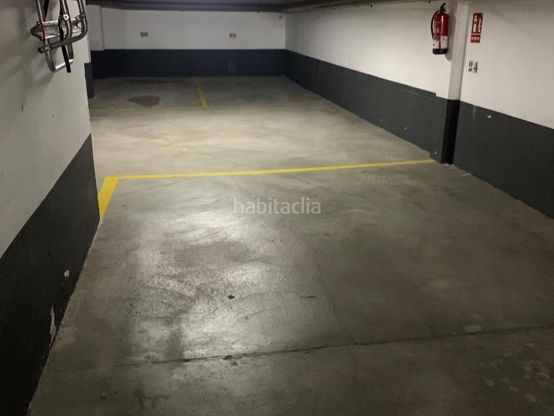 Foto 001c1b77-18a1-421e-bf73-cf49ebb99294. Aparcament cotxe a carrer santa teresa 1b a Centre Sant Just Desvern