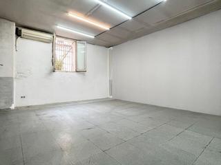 Miete Fabrikhalle in Francesca macia 30. Talleres y estudios
