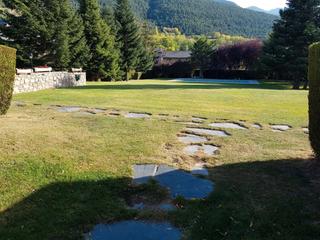 Casa pareada en alquiler en urús. se alquila por t