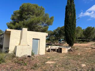 Finca rústica a Les cocons 114. Parcela en rodonyà