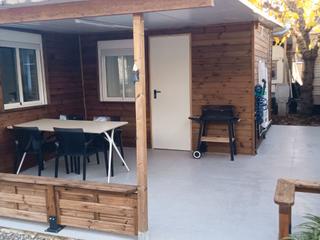 Maison à Camí de la pomereda 0. Casa a pie de playa lista para entrar a vivir con parking en ven