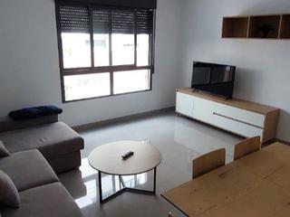 Location Appartement à Carrer constitució 100. Apartamento de alto standing, amueblado y con todas las comodida