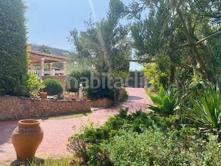Foto f691f26f-2376-4a8c-a758-9882277f2d25. Chalet in carrer d'azorin 3 in Jesús Santa Eulària
