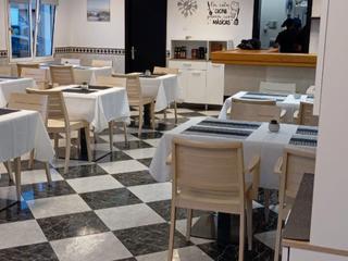 Traspaso Local Comercial en Republica argentina 94. Se traspasa bar restaurante por motivos personales