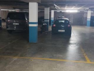 Miete Autoparkplatz in Calle doctor ventalló 3. Parquing amplio