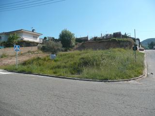 Terreny residencial a Avenida sant jordi 34. Terreno edificable 800m2 en bigues i riells, valles, barcelona
