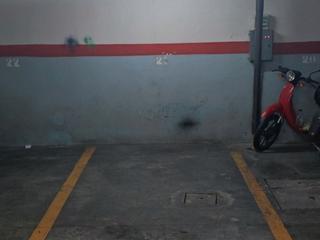 Aparcament cotxe a Carrer de mallorca 550. Plaza de parking grande