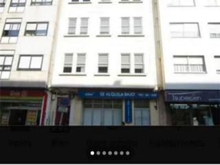 Appartement à Estrada de castela 129. Piso ubicado en buena zona y servicios
