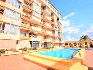 Apartamento en alquiler en calp, pueblo. situado e