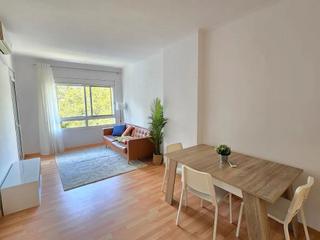 Rent Flat in Carrer nuno sanz 56. Alquiler largo plazon calvia santa ponsa tres dormitorios