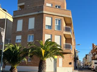 Semi detached house in Pau casals  28. Casa adosada esquinera