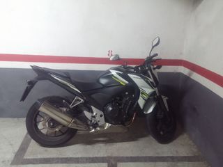 Lloguer Aparcament de moto a Bonaplata 2. Pàrquing moto