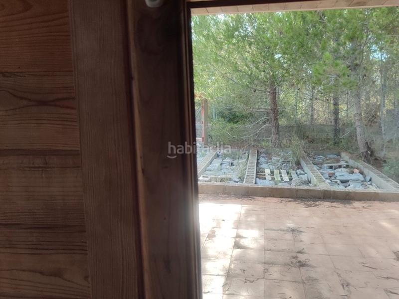 Foto ff2d11fb-621d-41f3-b1d9-bbe97791ebb6. Casa a urbanización el rellano 4 14 a Godelleta