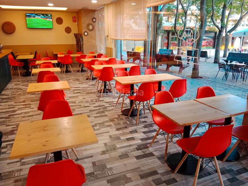 Foto 8e3cb422-b7ca-4dbf-b5e9-aa74e26051a7. Traspàs local comercial a plaza 11septiembre 2 a Terrassa