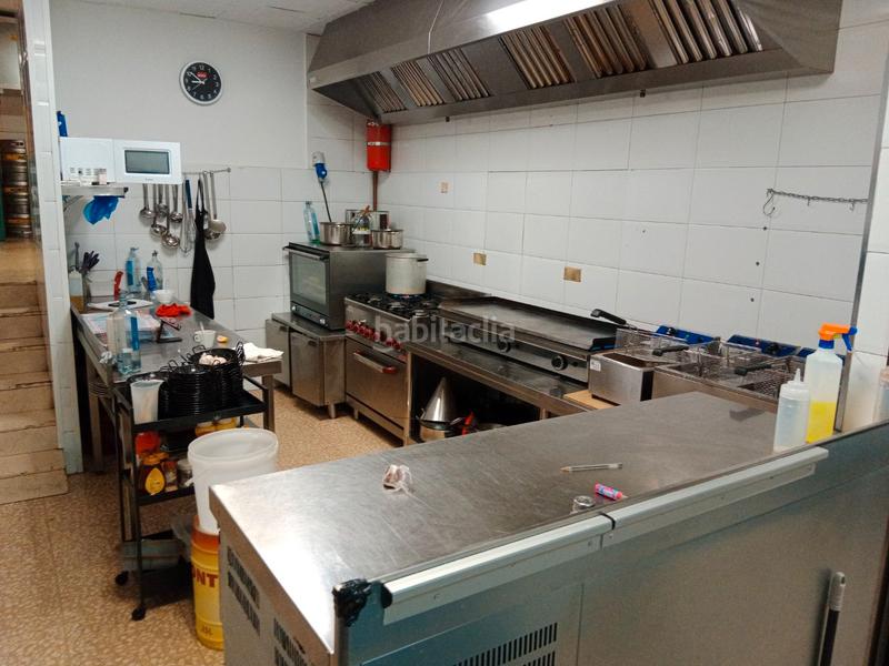 Foto ebe93dd7-b306-4386-ad6d-86e3bf6fab2b. Traspàs local comercial a plaza 11septiembre 2 a Terrassa