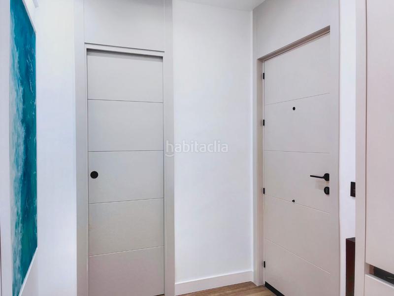 Foto 420c8811-9822-4ac2-a967-d75e58c8ac44. Apartamento en avda puerta del mar 13 de particular a particular centro en Marbella