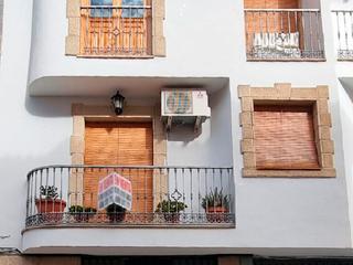 Casa adossada a Miguel hernandez 3. Casa de lujo