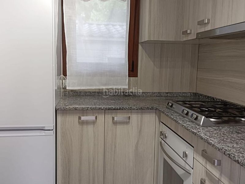 Foto faaf1e99-0462-4653-8eb9-10ea2143688d. Casa a n-260 a Pont de Bar (El)