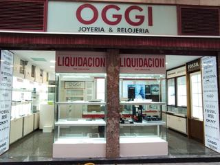 Location Local commercial à Carrer del sindicat 28. Local con gran fachada en sindicato