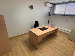 Lloguer Oficina a Carrer salines a 75e. Oficinas en alquiler vinaròs