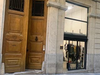 Miete Geschäftsraum in Carre la força  4. Local comercial barri vell