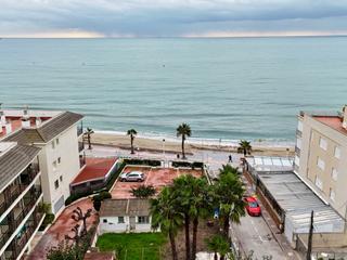 Terreny residencial a Calle andròmeda 4. Primera línea de mar en cambrils - terreno exclusivo en venta