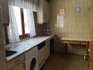 Pis a Calle juan antonio carmona 22. Piso en venta en nava del rey (valladolid)
