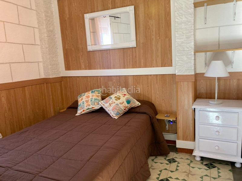 Foto c46e3a46-4aea-42a3-bebe-93a335f2ca23. Rent penthouse in gumiel de san pedro 5 in Barrio de Albaicín Granada