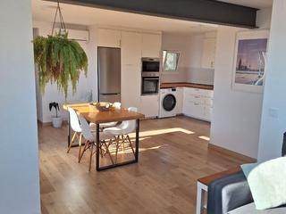 Location Appartement à Camí de la vinya 0. Piso montgat amueblado muy luminoso en las costeras