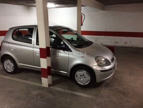 Foto d4c9411d-7bb7-4988-b911-157bc005ad57. Alquiler parking coche en sardenya 8 parking per motos i/o cotxe petit en Girona