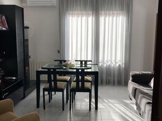 Piso en Font dels panyos 5. Piso 5 habitaciones en zona tranquila con todos los servicios