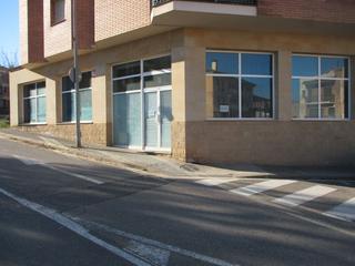 Lloguer Local Comercial a La carrera 26. ¡se alquila local comercial de 90m² cerca del mercadona!