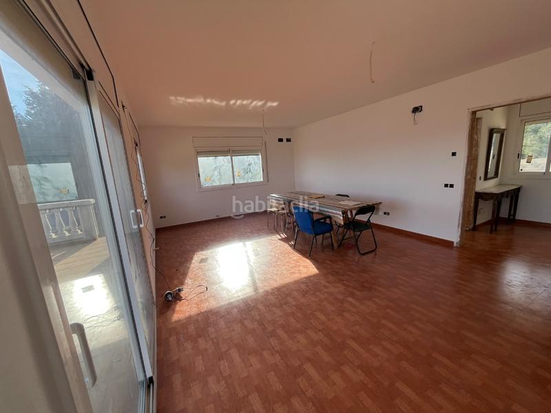 Foto 0bc3e3c3-b0aa-4709-a5de-6a4e7346aead. Casa en carrer de la via làctia 107 casa de obra nueva en costa- (cubelles) en Cunit