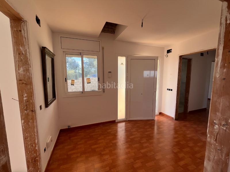 Foto a344cdb6-9400-45ef-b6f8-e7fee0279d5a. Casa en carrer de la via làctia 107 casa de obra nueva en costa- (cubelles) en Cunit