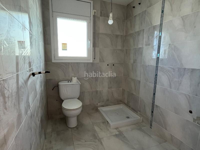 Foto b8ae9f97-5879-4167-bc83-9a8db2292eb9. Casa en carrer de la via làctia 107 casa de obra nueva en costa- (cubelles) en Cunit