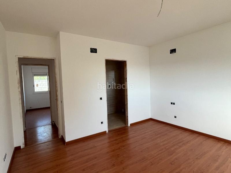 Foto dd910121-ca79-4e83-8f4e-42c75edabc3f. Casa en carrer de la via làctia 107 casa de obra nueva en costa- (cubelles) en Cunit