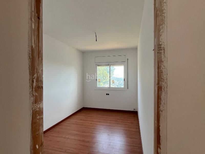 Foto e087889b-0879-4671-bee9-f1d81d4bcb9f. Casa en carrer de la via làctia 107 casa de obra nueva en costa- (cubelles) en Cunit