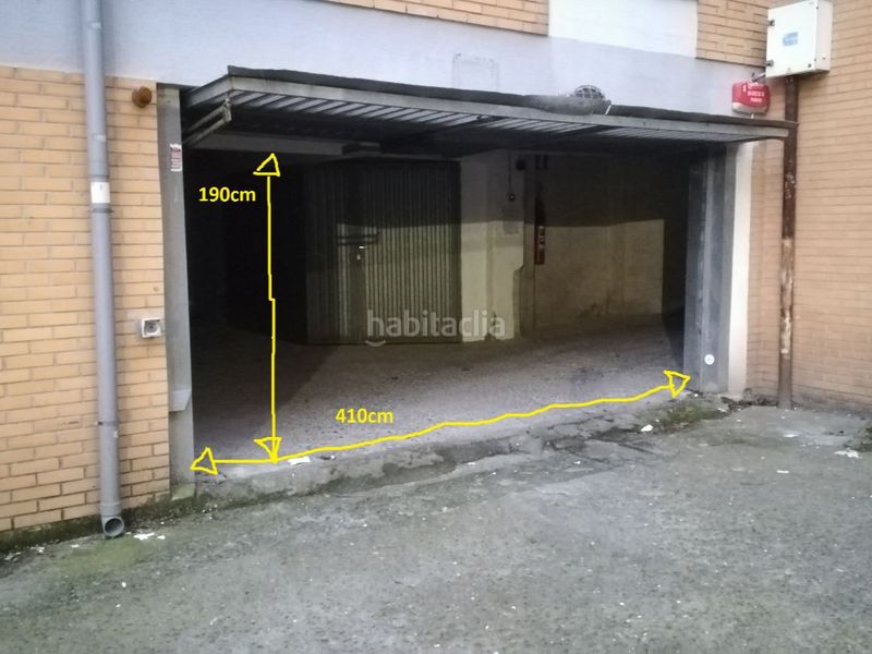 Foto b70d6165-3c89-438b-9b79-36e92dbca021. Rent car parking in bidezabal 10 in santa maría de Getxo Getxo