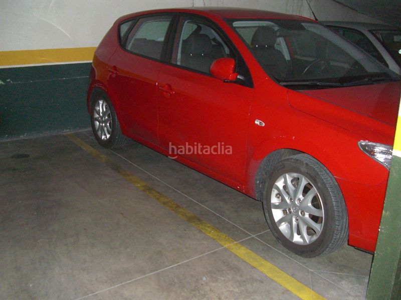 Foto edeffab3-990b-4aa9-820c-f883807a16ce. Aparcament cotxe a campanar 12 a Guindalera Madrid