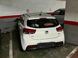 Alquiler Parking coche en Carrer de la mineria 58